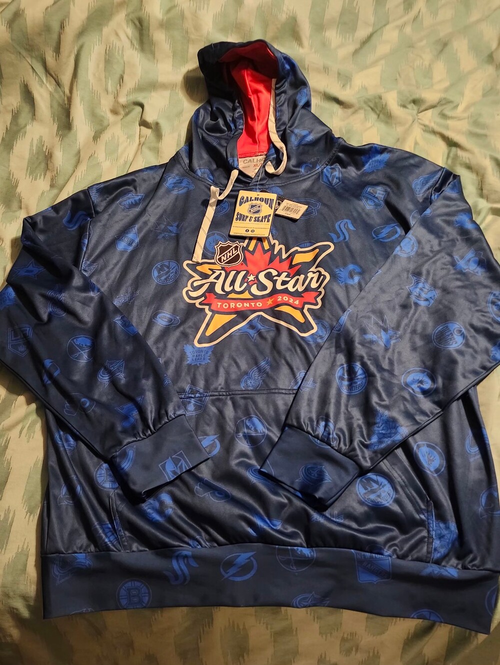 NWT NHL All Star Hoodie Toronto 2024 All Over Print Hockey Calhoun Surf Skate